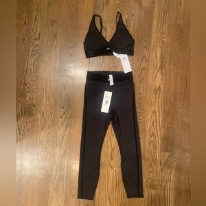 Alo Yoga Airlift Suit Up Bra And Leggings Set Small Nwt’s Black